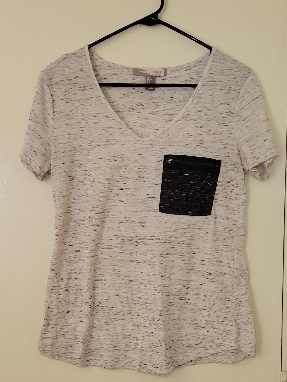 Forever 21 Beige Marled V-Neck Tee with Black Pocket